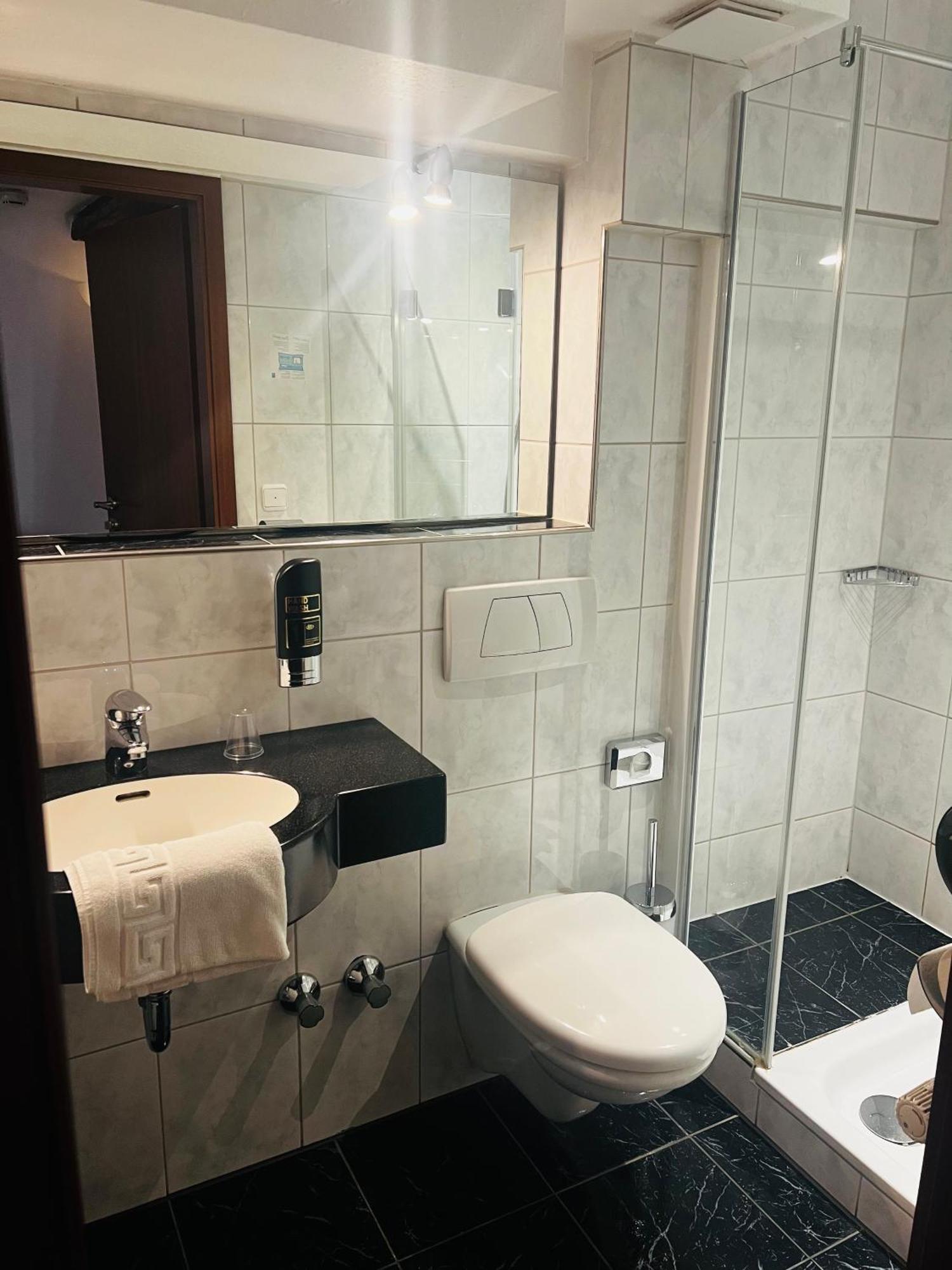 Hotel Am Malerwinkel Wertheim Luaran gambar